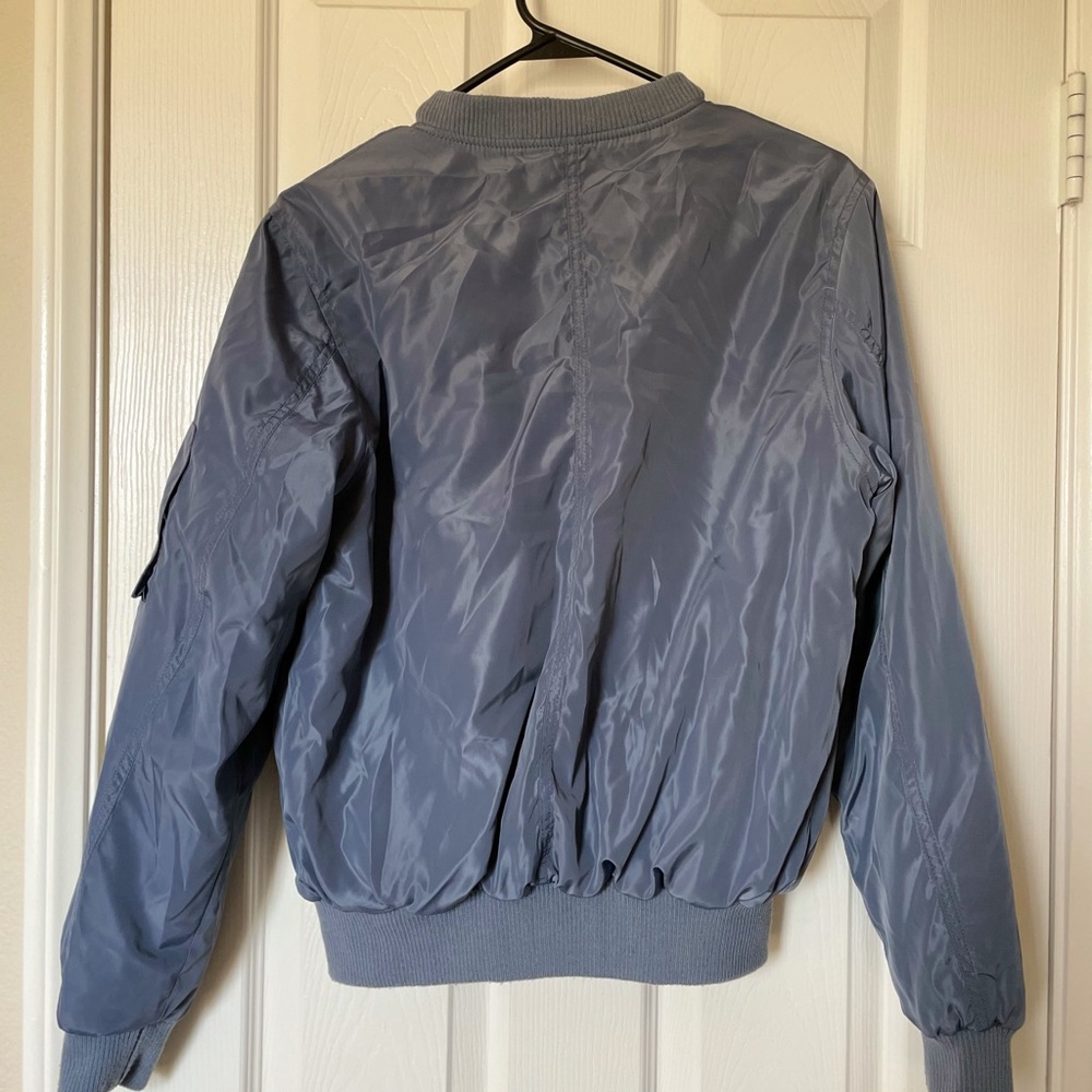 Shiny jacket - Picture 3 of 3